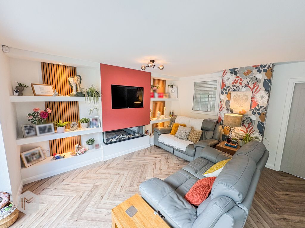 Property photo 3 of 26 Picture No. 19