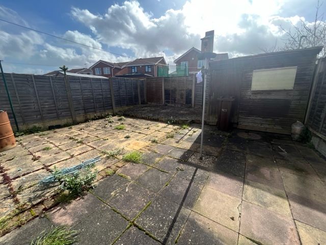 Property photo 2 of 11 Garden