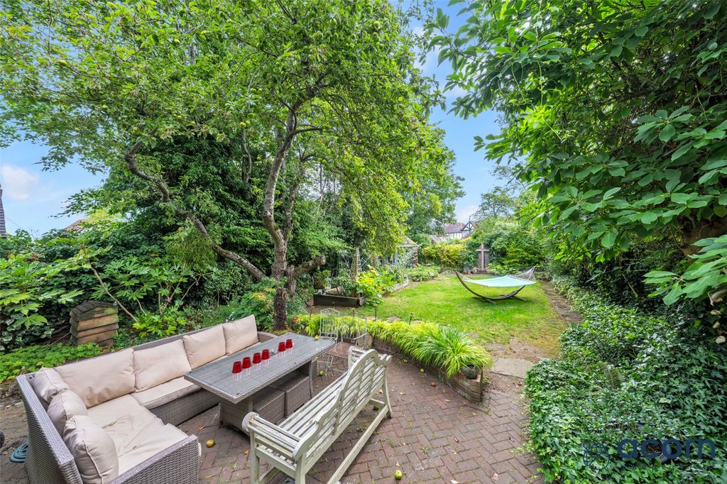 Property photo 3 of 28 Picture No. 26