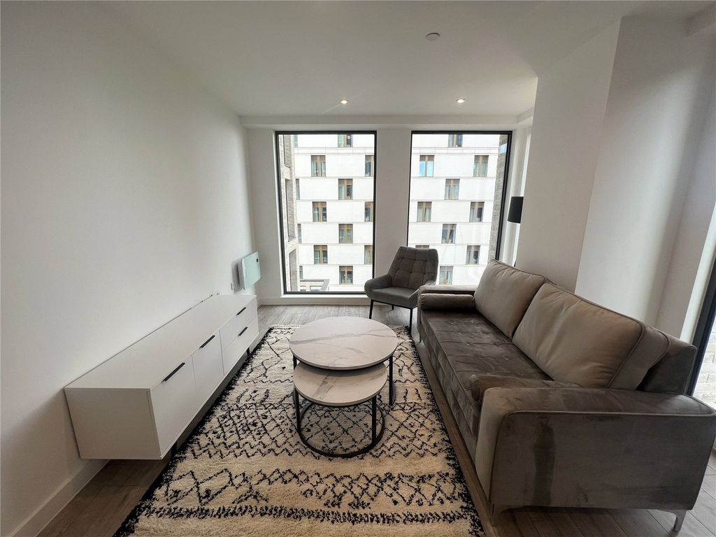 Property photo 2 of 8 Picture No. 04