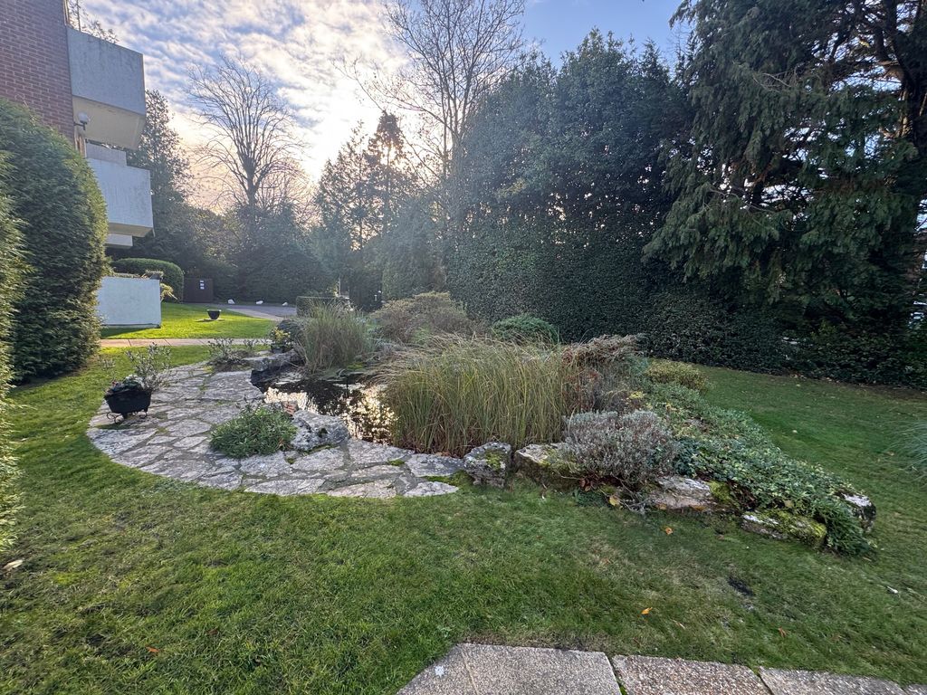 Property photo 3 of 16 Image