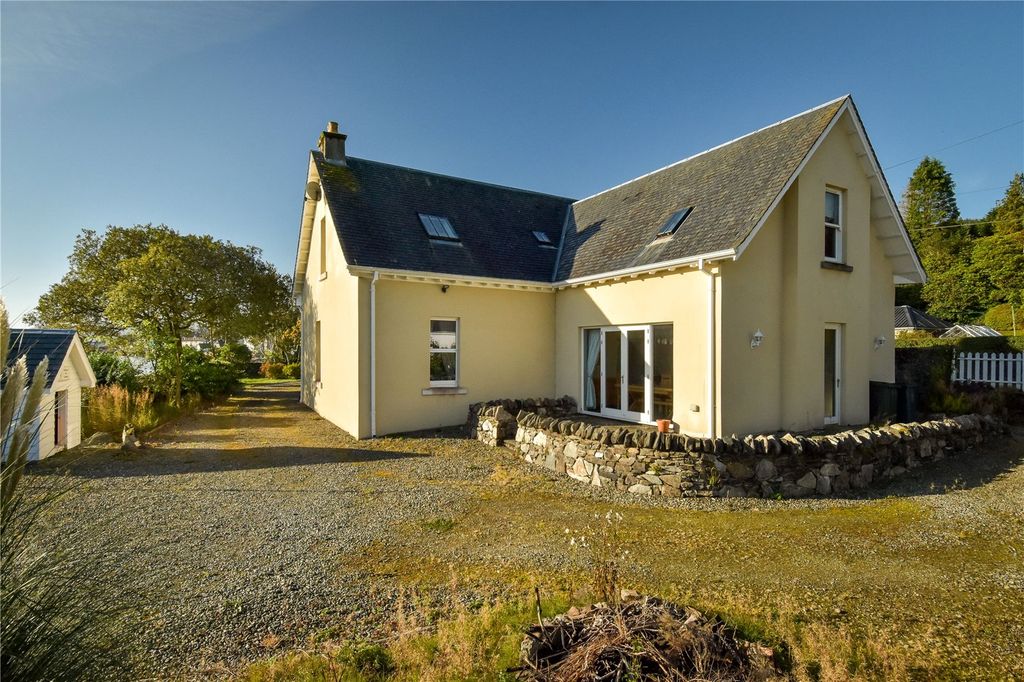 Property photo 3 of 33 External