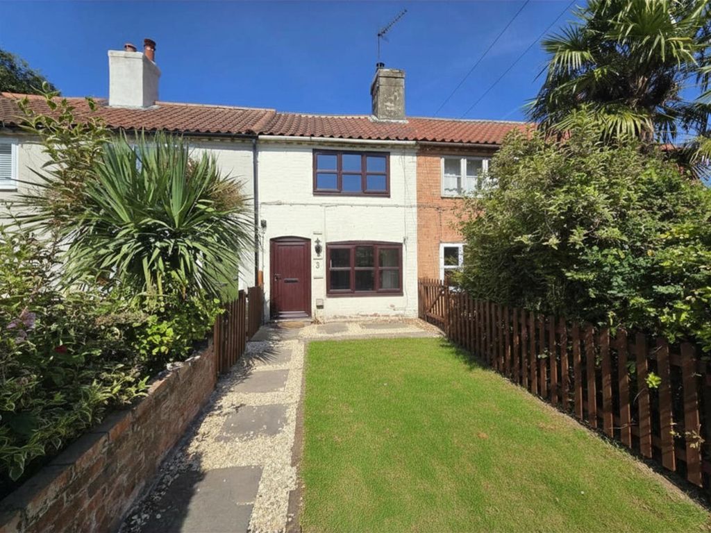 Property photo 1 of 13 Outside