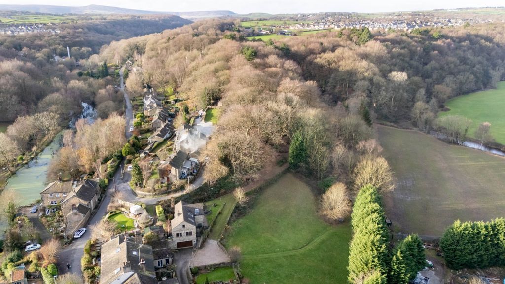 Additional image 24 of 4 bed detached house for saleMagdale, Honley, Holmfirth, West Yorkshire HD9