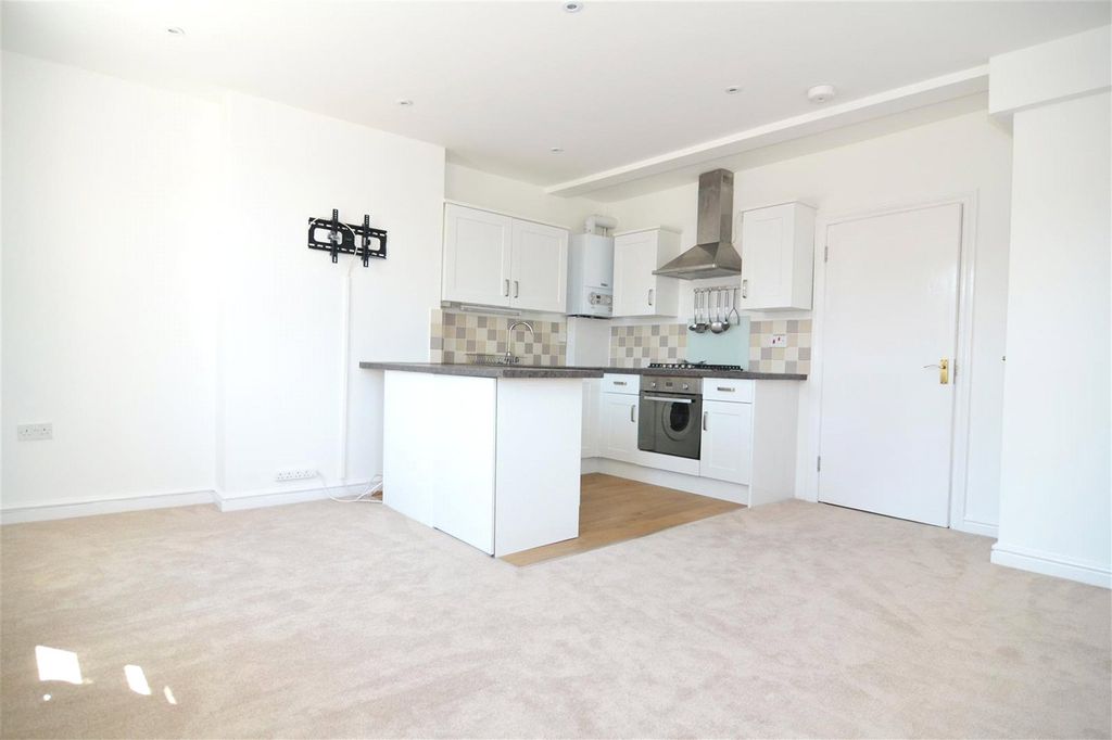 Property photo 2 of 6 Picture No. 04