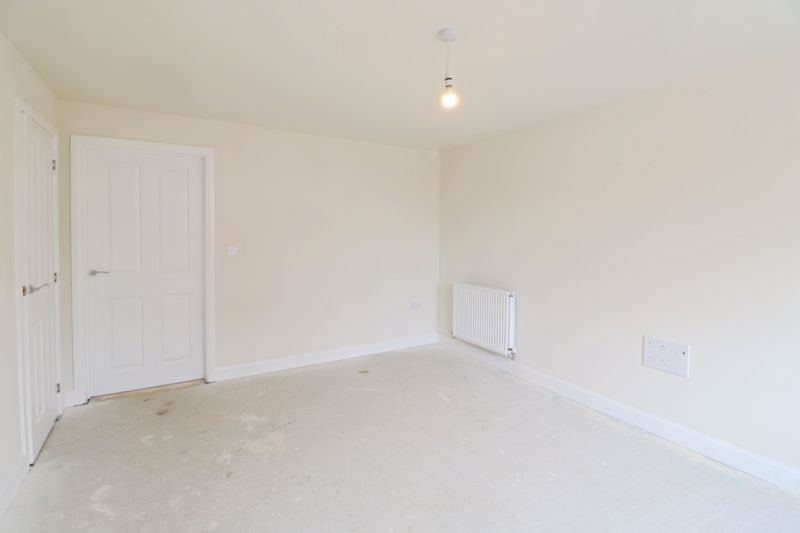 Property photo 2 of 19 Photo 12