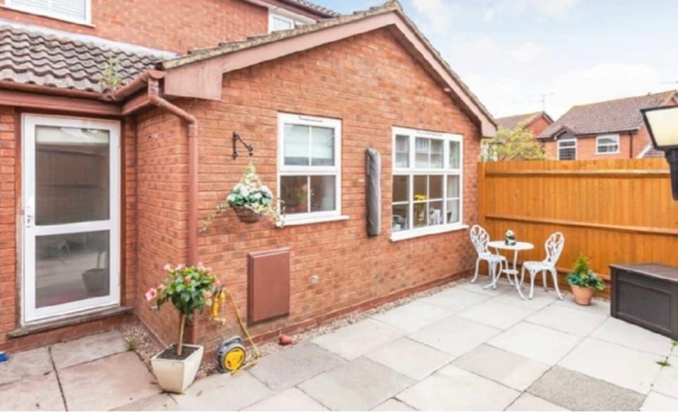 Property photo 2 of 6