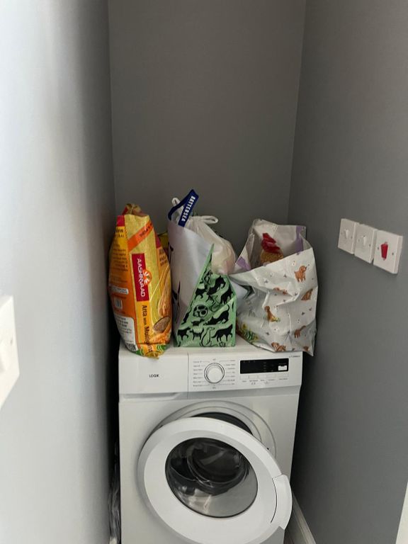 Property photo 3 of 7