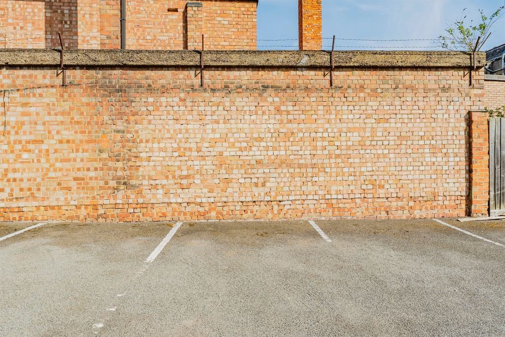 Additional image 12 of 2 bed flat for saleRussell Street, Kettering NN16