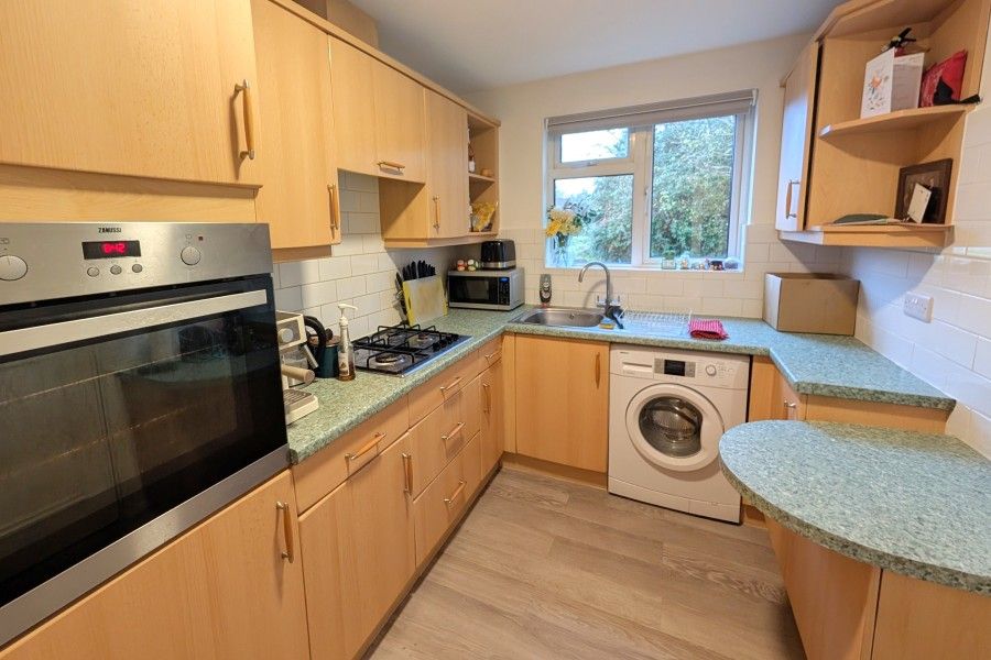 Property photo 2 of 9