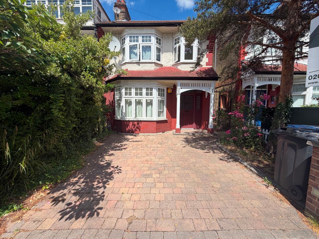 Property photo 1 of 14
