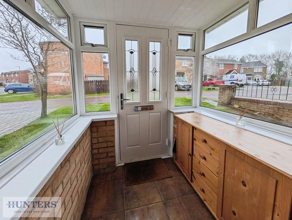 Property photo 3 of 13 Entrance Porch