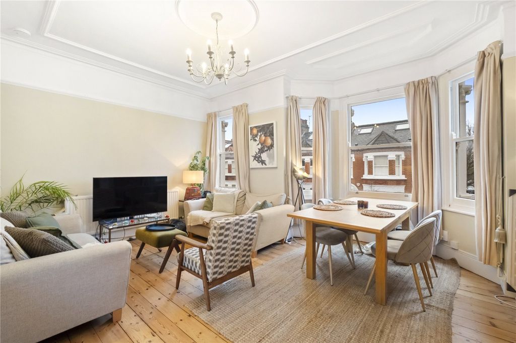 Property photo 2 of 13 Reception