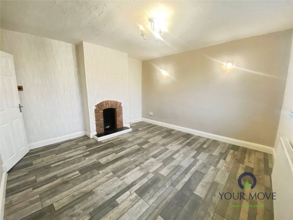 Property photo 2 of 8 Lounge