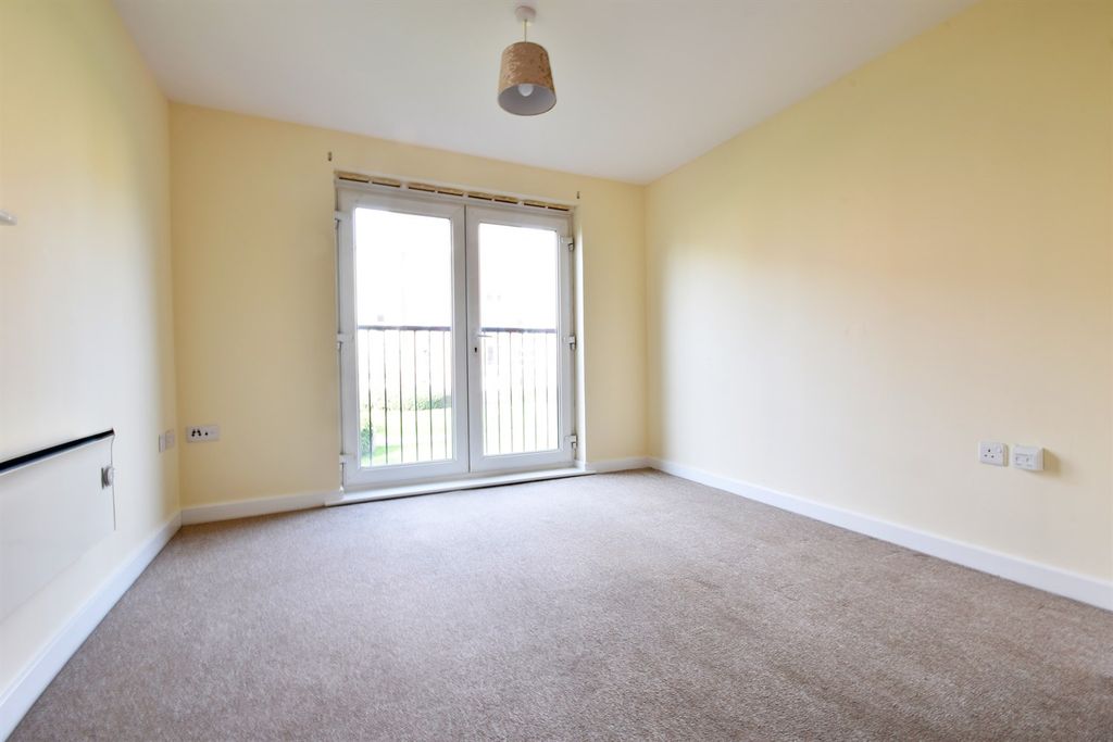 Property photo 2 of 7 Reception