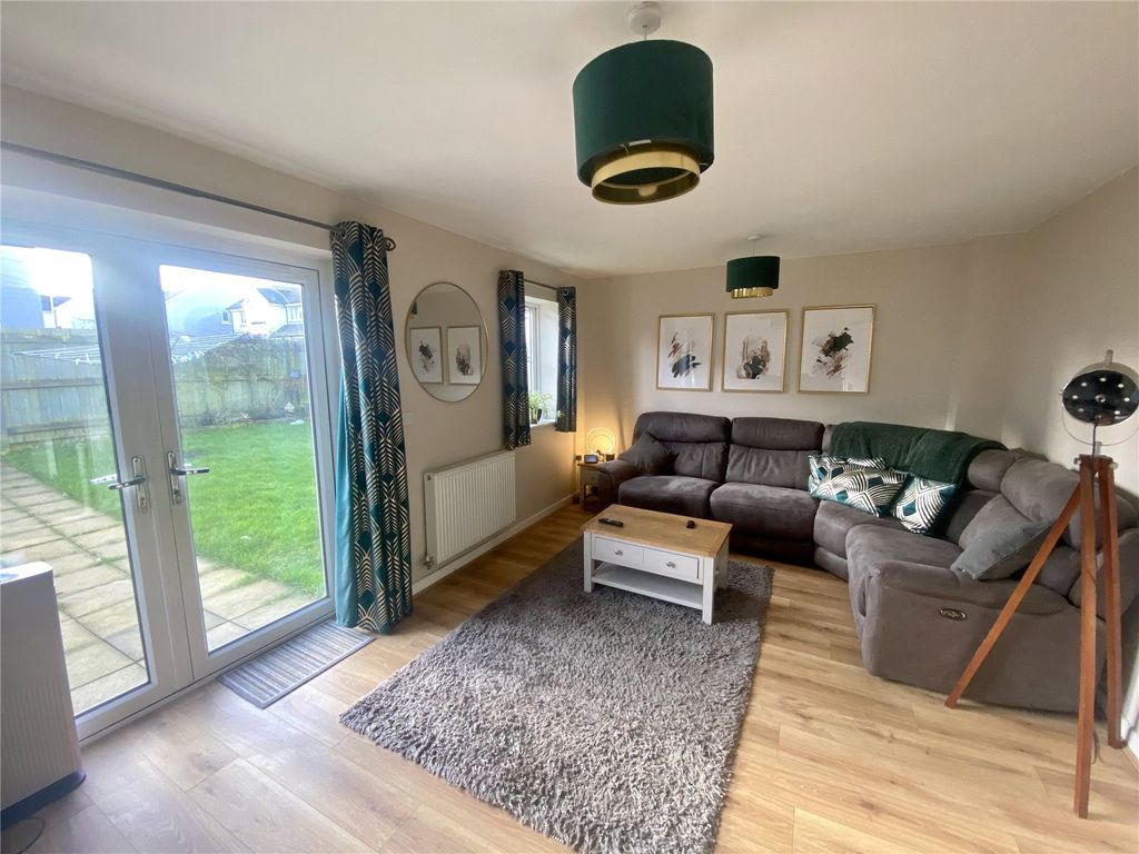 Property photo 2 of 17 Picture No. 08