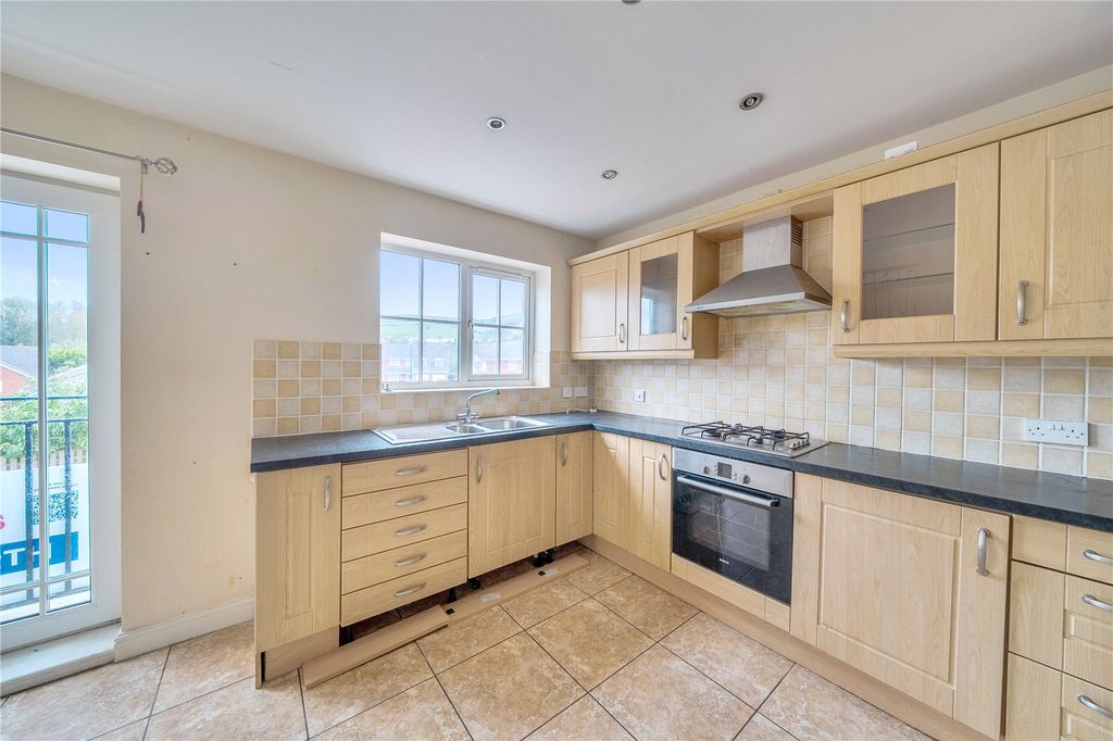 Property photo 2 of 14 Picture No. 34