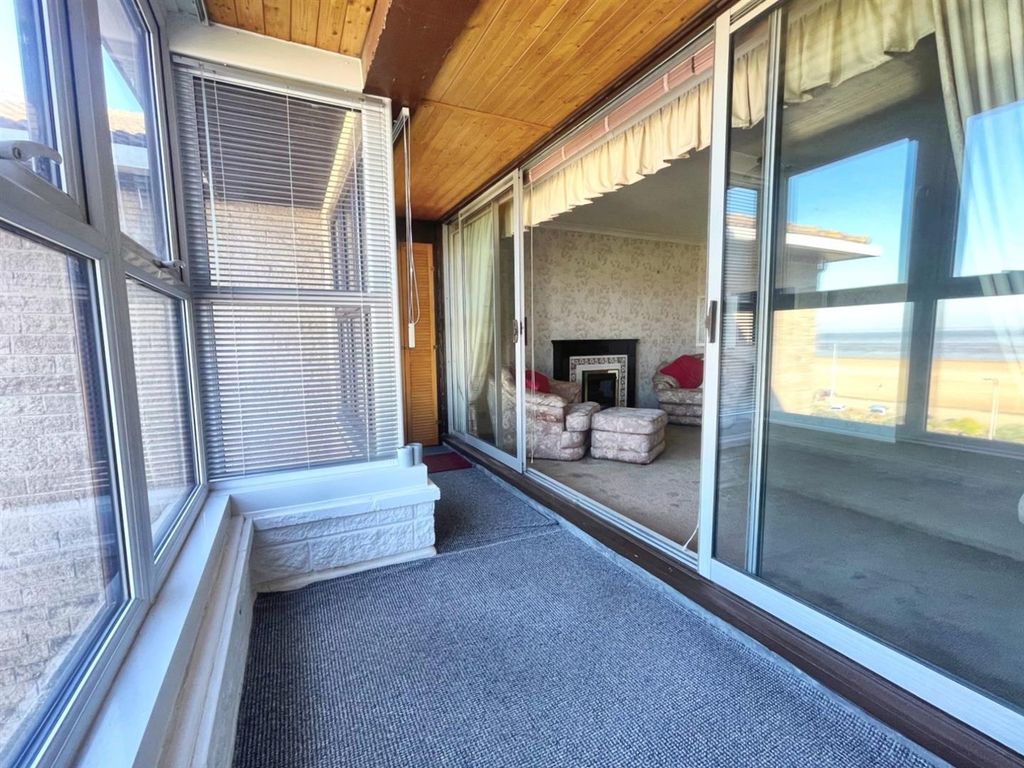 Property photo 3 of 16 Enclosed  Balcony