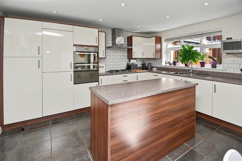 Property photo 2 of 29 Dsc_0050.Jpg