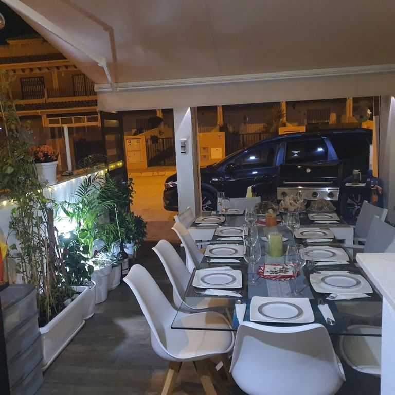 Property photo 2 of 26