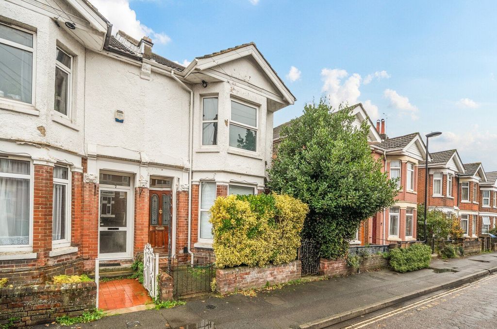 Property photo 1 of 12 Picture No. 37