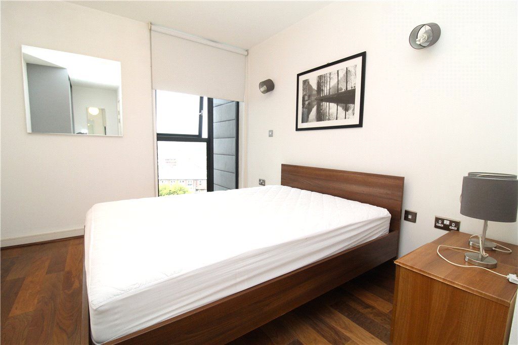 Property photo 3 of 11 Bedroom
