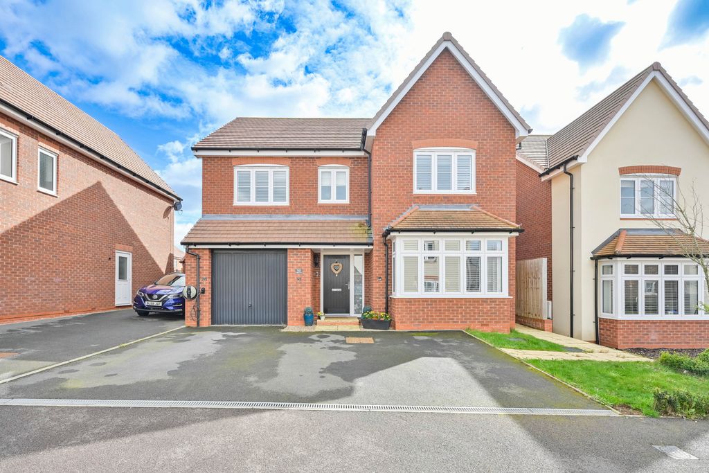 Property photo 1 of 30 Gcg-31 (1)