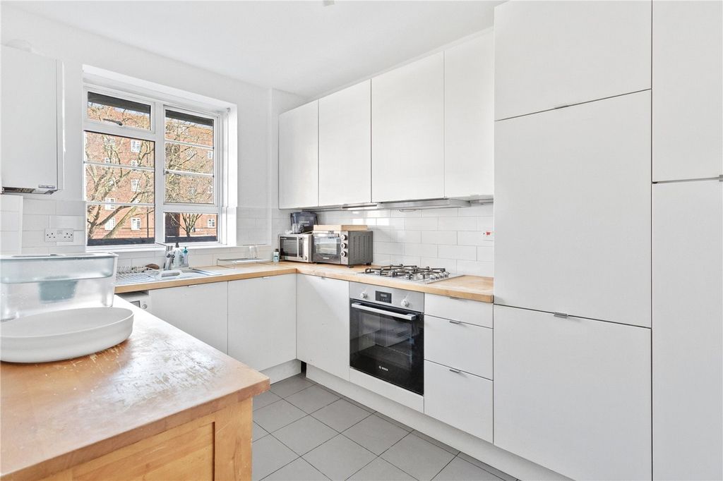 Property photo 2 of 12 Picture No. 07