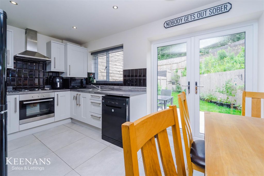 Property photo 2 of 21 2.Jpg
