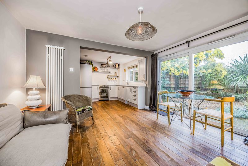 Property photo 2 of 23 Photo 5