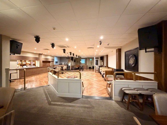 Property photo 3 of 18