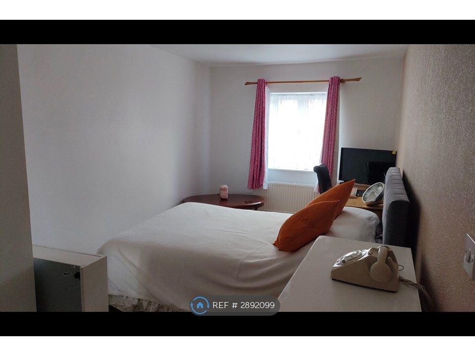 Property photo 2 of 2