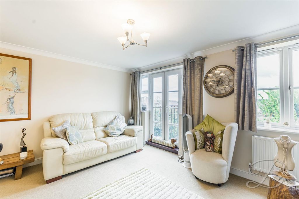 Property photo 3 of 29 Ccltd-22.Jpg