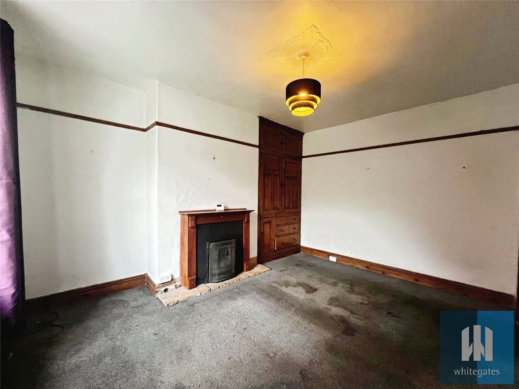 Property photo 3 of 6 Picture No. 12