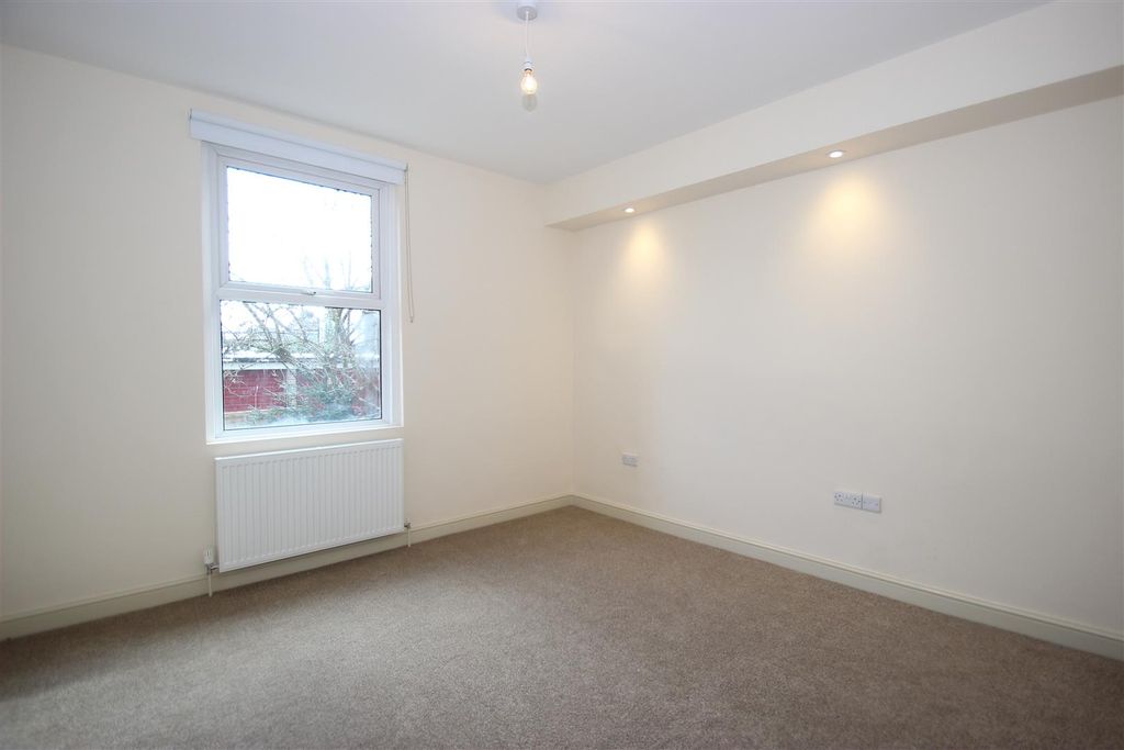 Property photo 3 of 4 Img_3323.Jpg