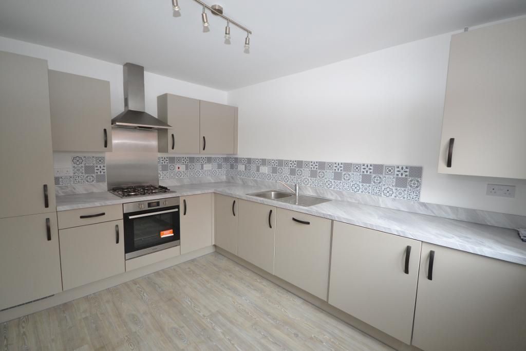 Property photo 3 of 17 Photo 3