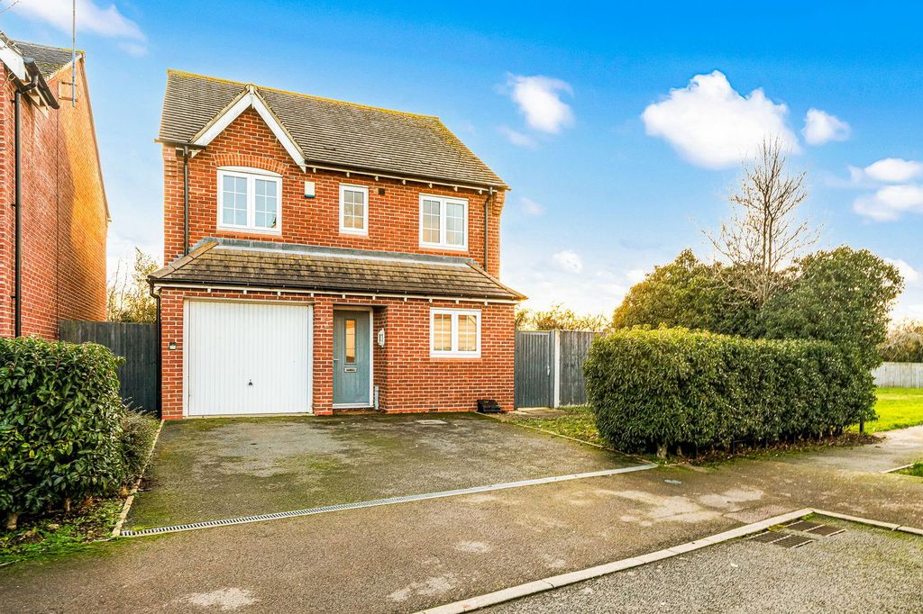 Property photo 1 of 23