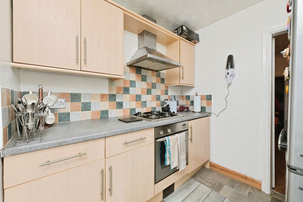 Property photo 2 of 15