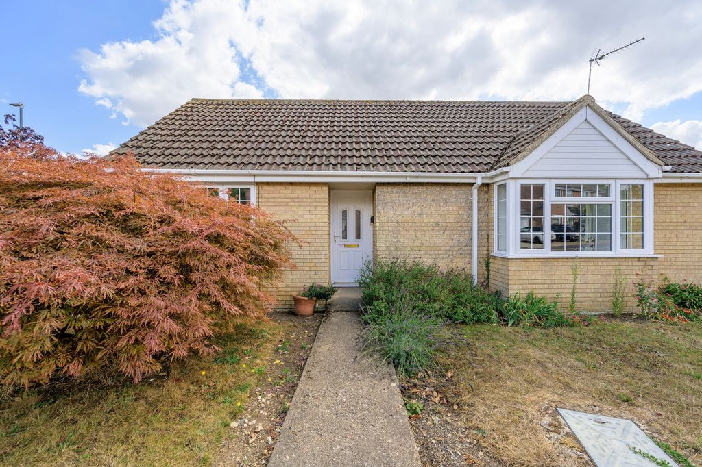 Property photo 1 of 18