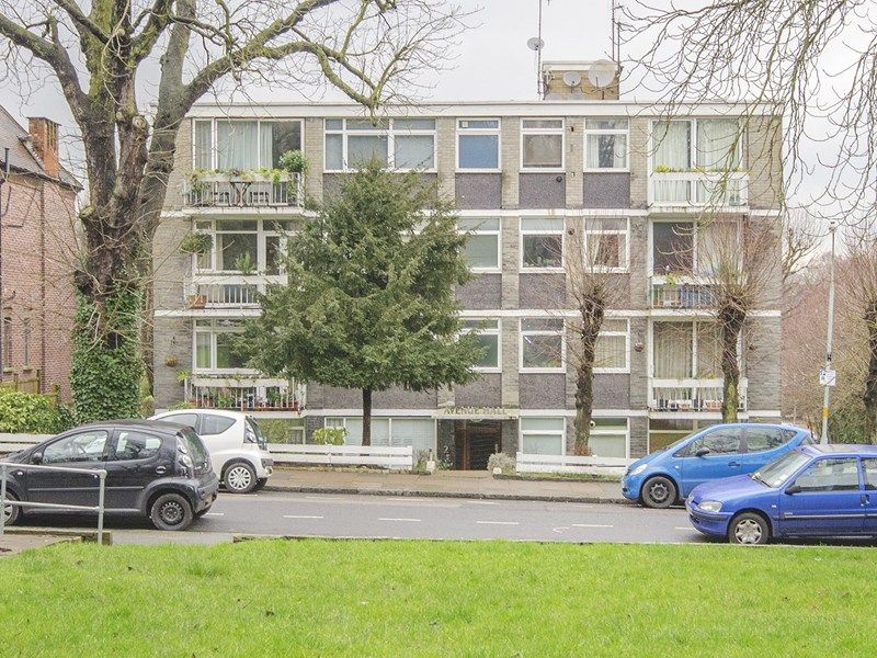 Property photo 3 of 8 Photo 1