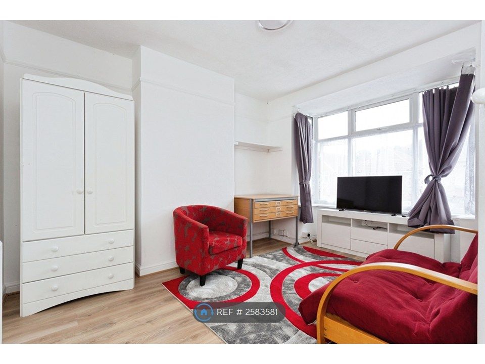Property photo 1 of 20
