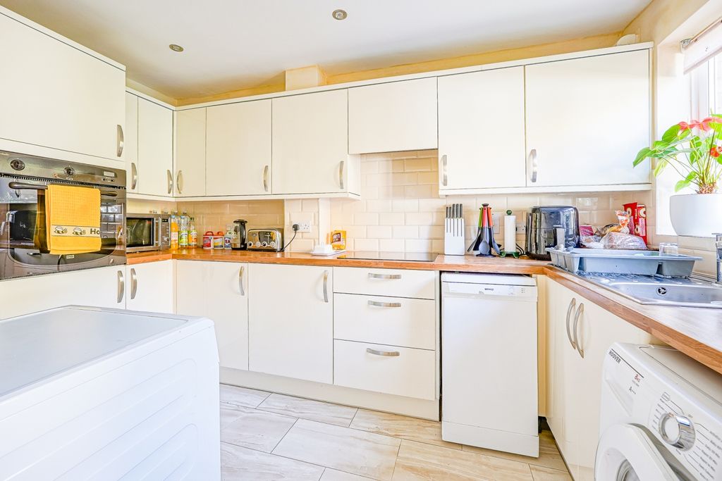 Property photo 3 of 14 Dsc03706-2