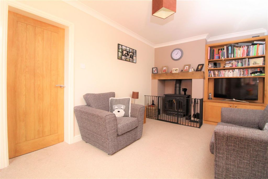 Additional image 4 of 3 bed semi-detached house to rentGrange Road, Penley, Wrexham LL13
