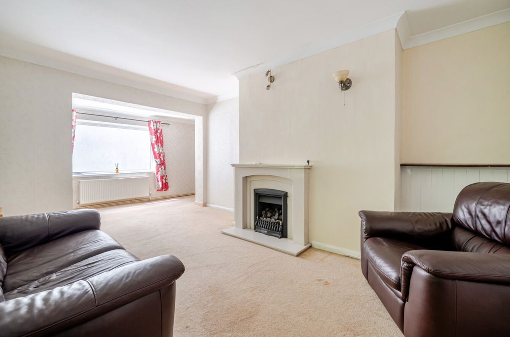 Property photo 2 of 19 1470313-13-6A1F2F...