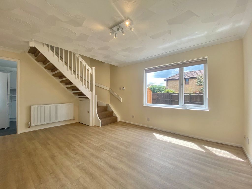 Property photo 2 of 11 Sitting Room