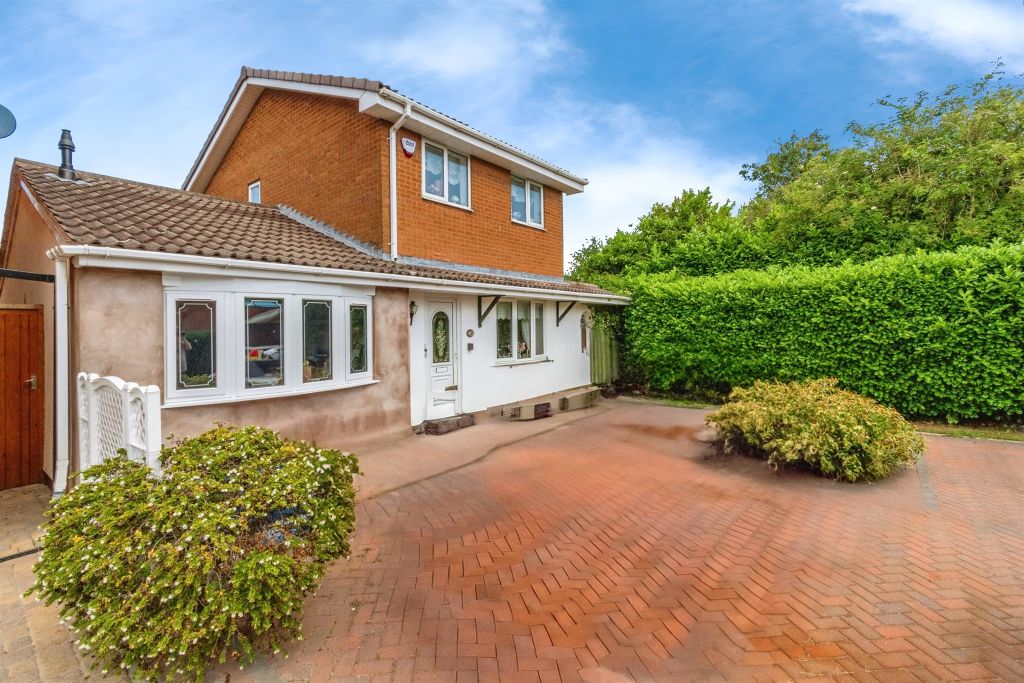 Property photo 1 of 16