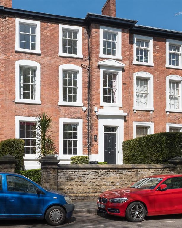 Property photo 2 of 34 Untitled (34 Of 41).Jpg