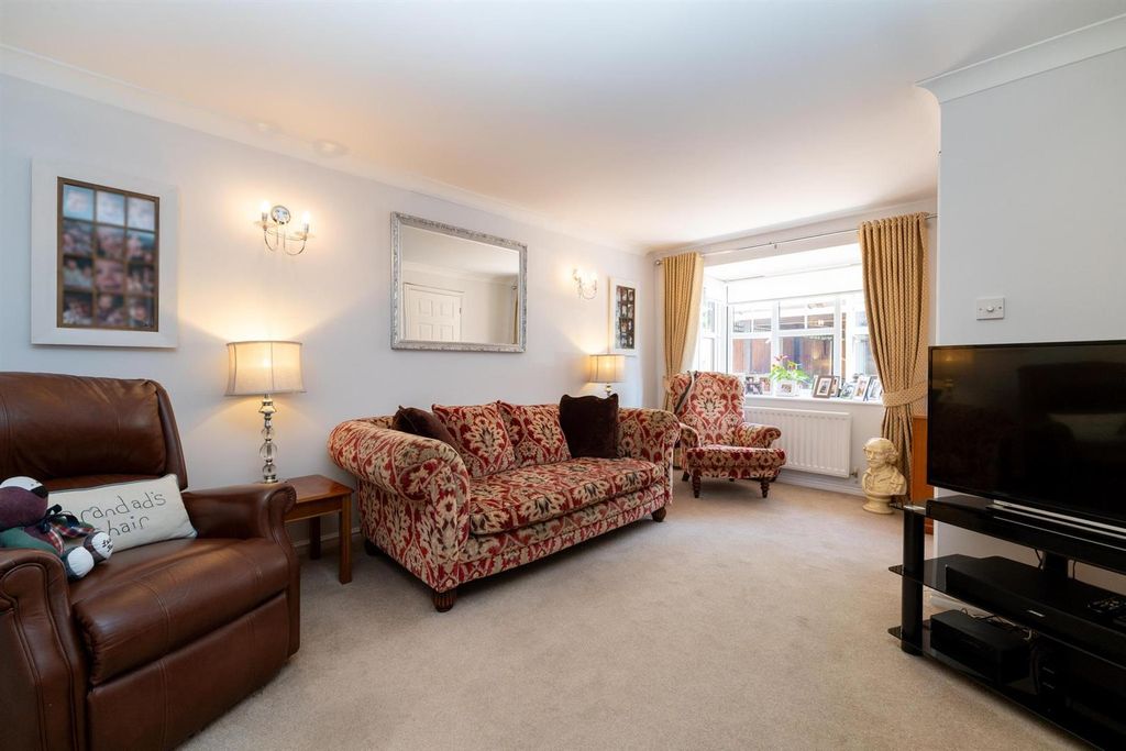 Property photo 2 of 18 Reception Room