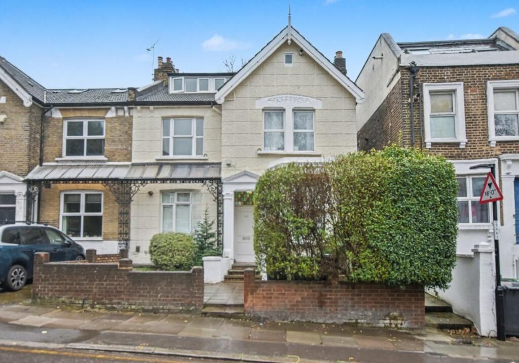 Property photo 1 of 7