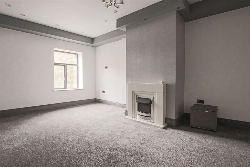 Property photo 3 of 16 Img_4466.Jpg